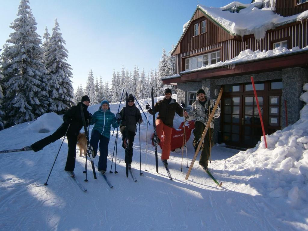 Horska Chata Sedmidoli Hotel Spindleruv Mlyn Exterior photo